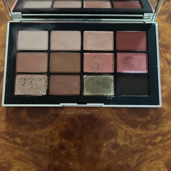NARS Palette Bundle: Loaded & Wanted - Picture 3 of 4